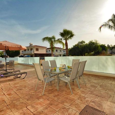 Nissi Martha Apartment Agia Napa Buitenkant foto
