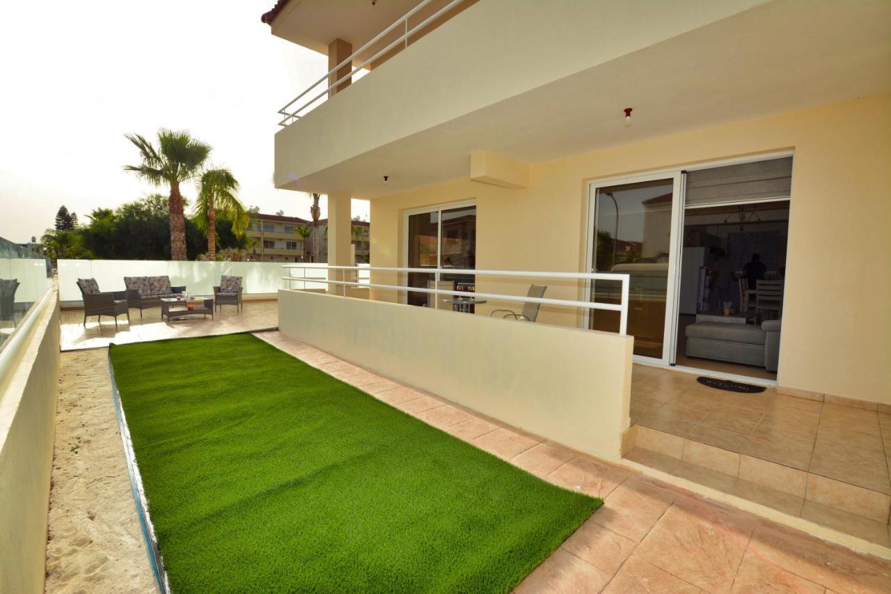 Nissi Martha Apartment Agia Napa Buitenkant foto