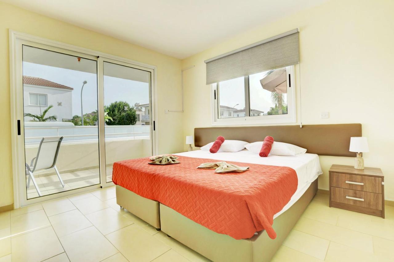 Nissi Martha Apartment Agia Napa Buitenkant foto