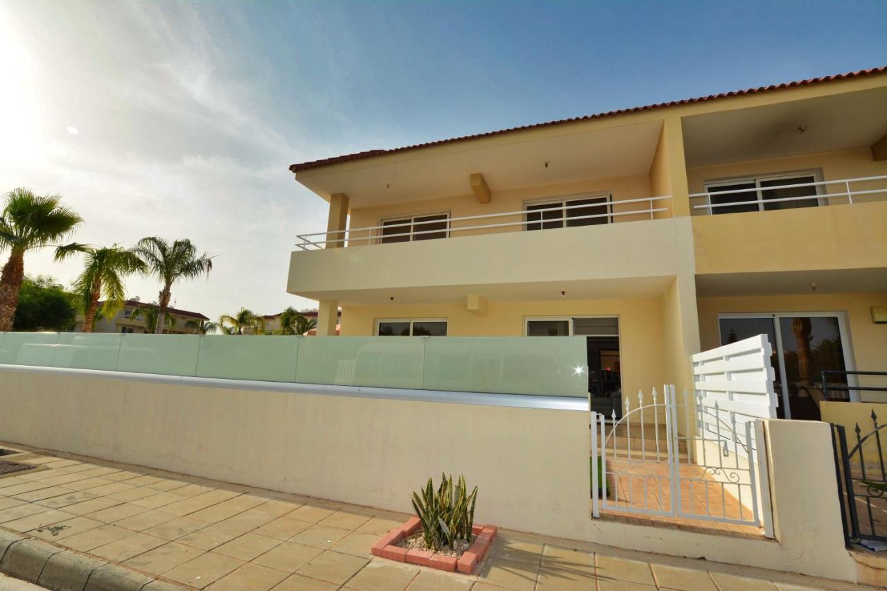 Nissi Martha Apartment Agia Napa Buitenkant foto