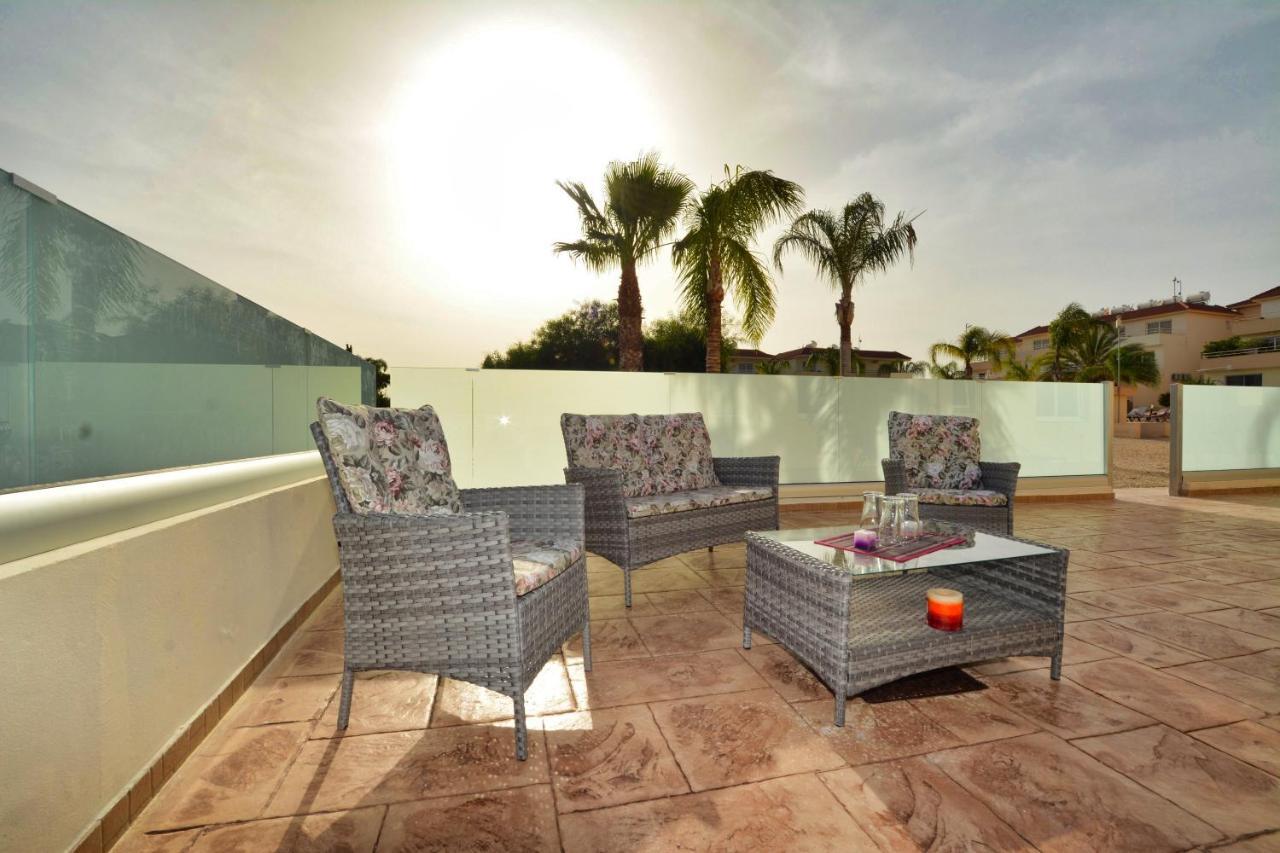 Nissi Martha Apartment Agia Napa Buitenkant foto