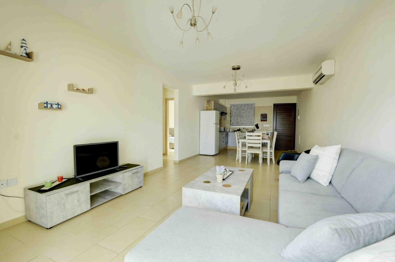 Nissi Martha Apartment Agia Napa Buitenkant foto