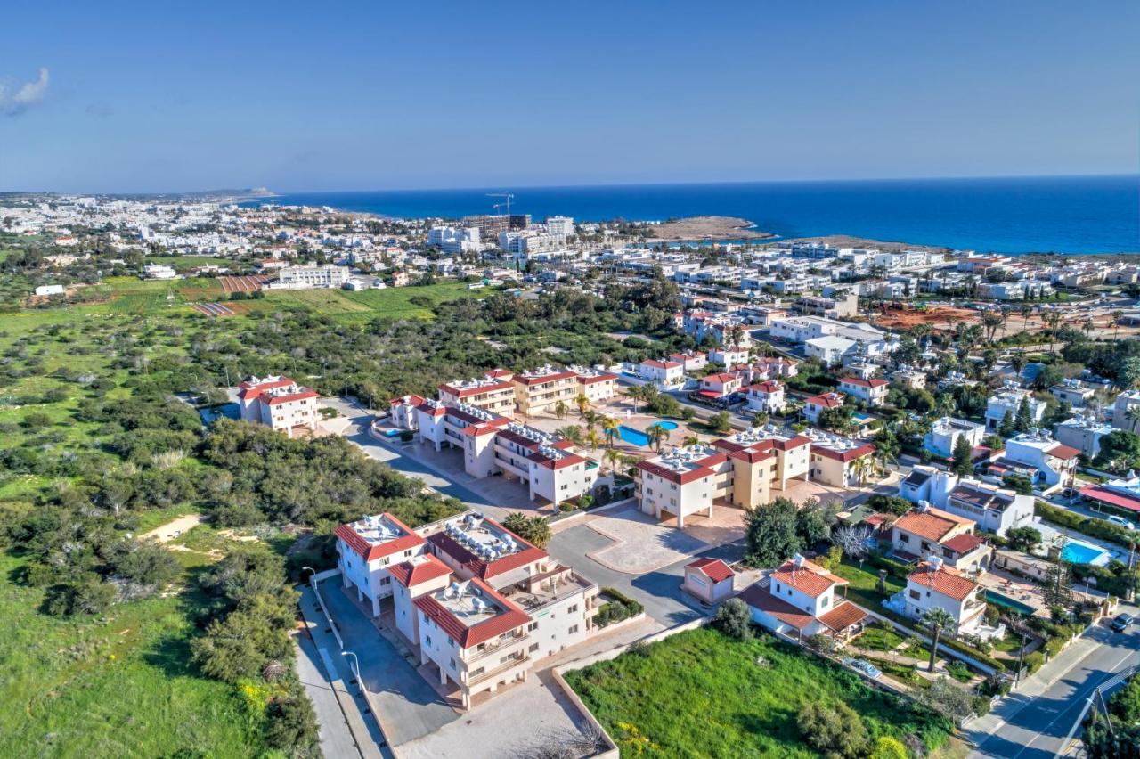 Nissi Martha Apartment Agia Napa Buitenkant foto