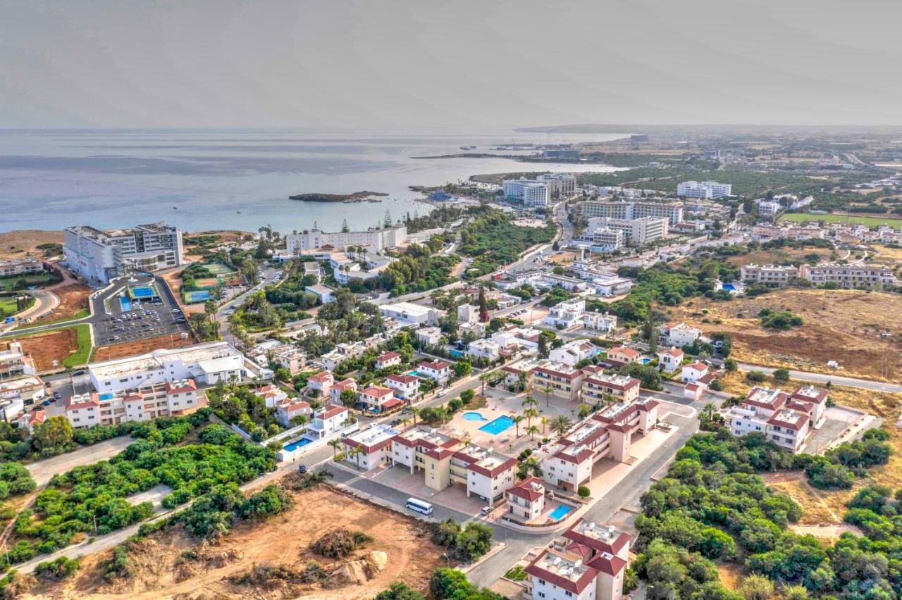 Nissi Martha Apartment Agia Napa Buitenkant foto