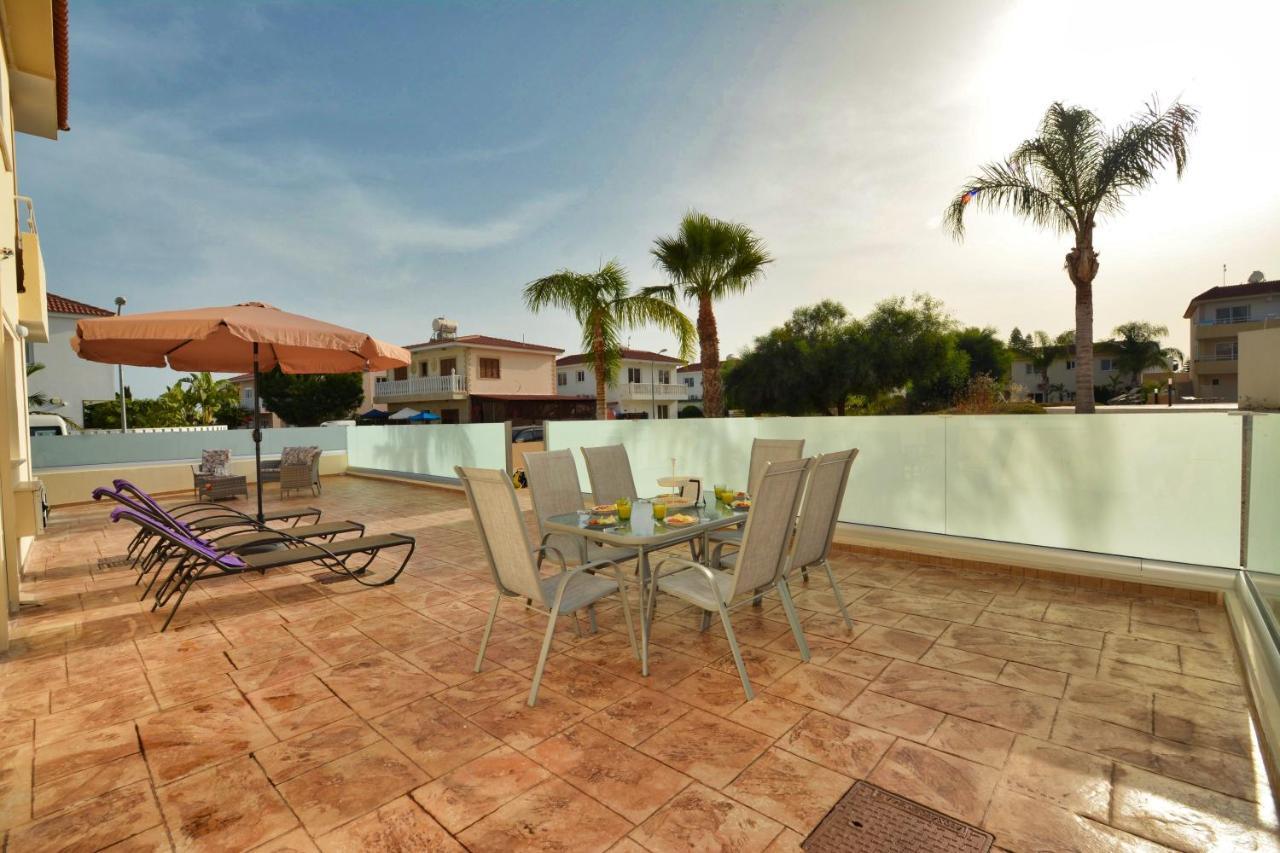 Nissi Martha Apartment Agia Napa Buitenkant foto
