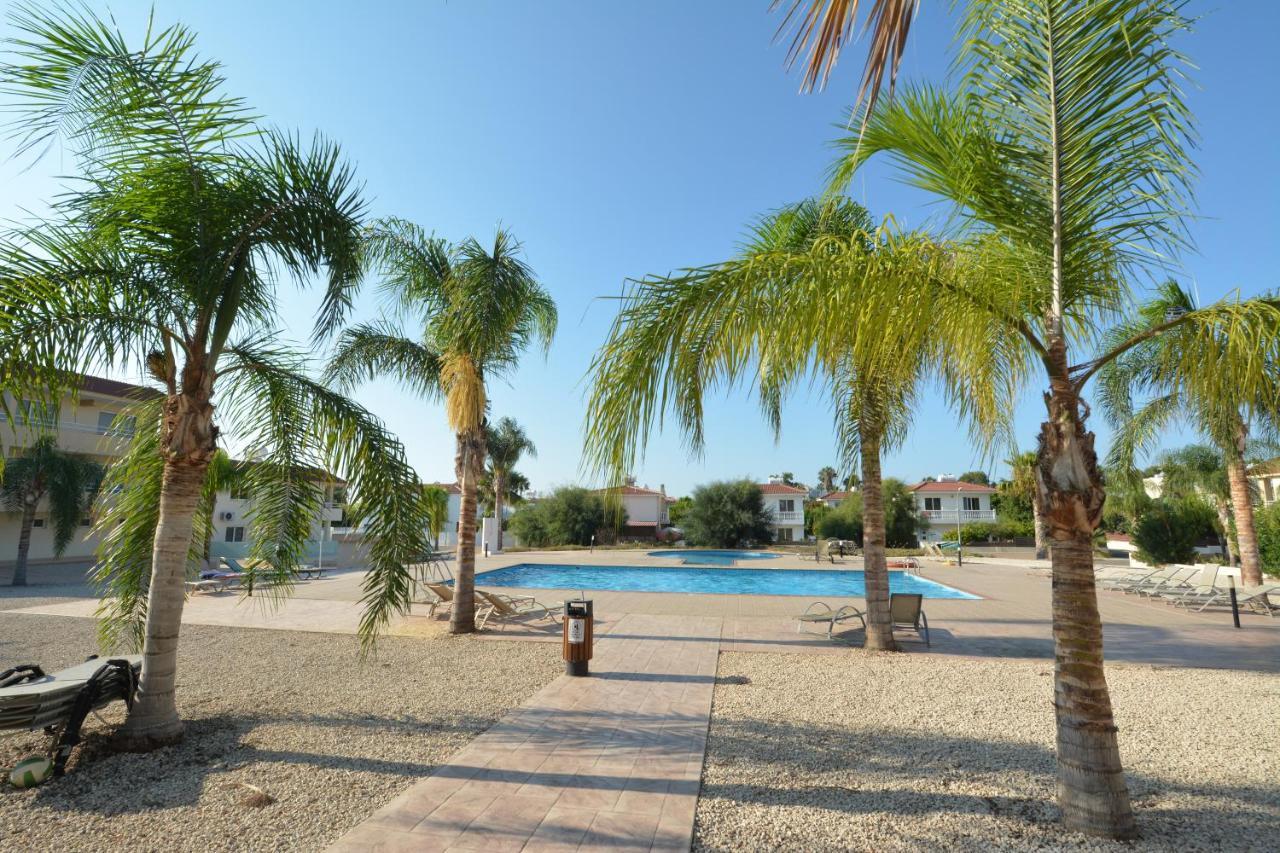 Nissi Martha Apartment Agia Napa Buitenkant foto